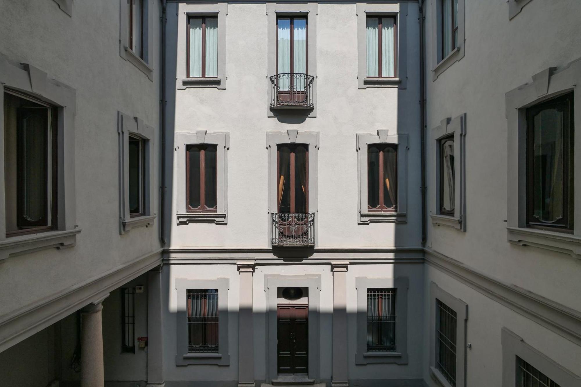 Prestige Boutique Aparthotel - Montenapoleone, Milan